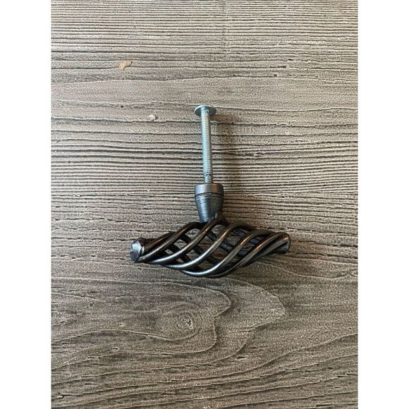 10 Twisted Design Drawer Handles - Picture 2 of 7